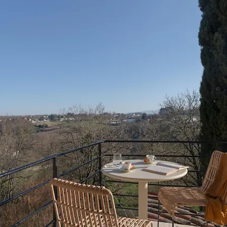 Hotel Mihotel - Grenier A Sel De Pérouges