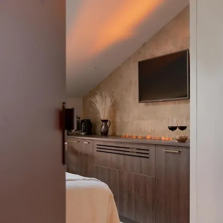 Mihotel - Grenier A Sel De 2*