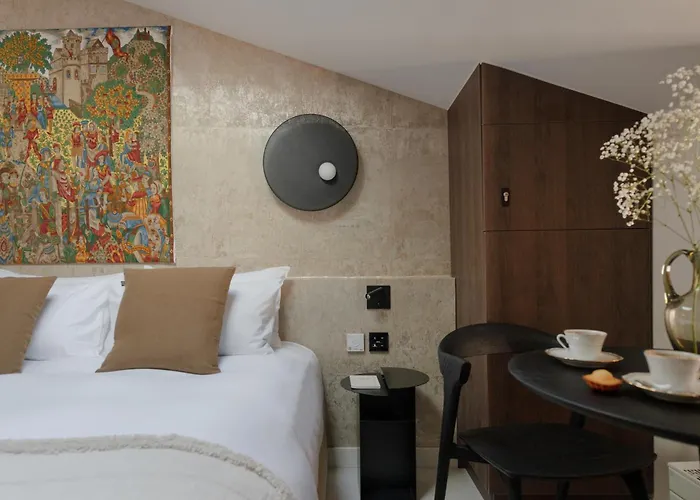 Mihotel - Grenier A Sel De 2* Pérouges