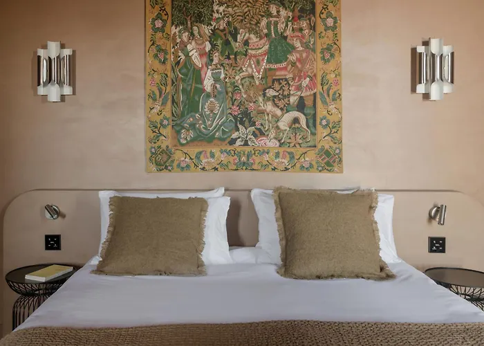 Mihotel - Grenier A Sel De Hotel Pérouges