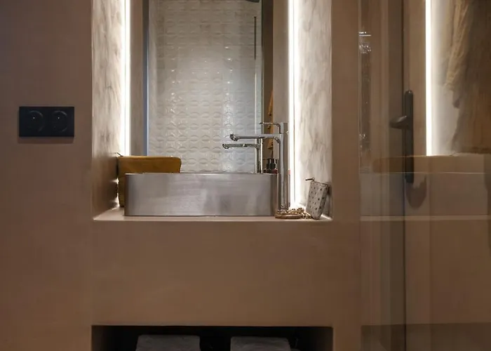 Mihotel - Grenier A Sel De Hotel