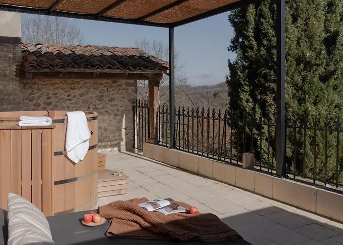 Hotel Mihotel - Grenier A Sel De Pérouges