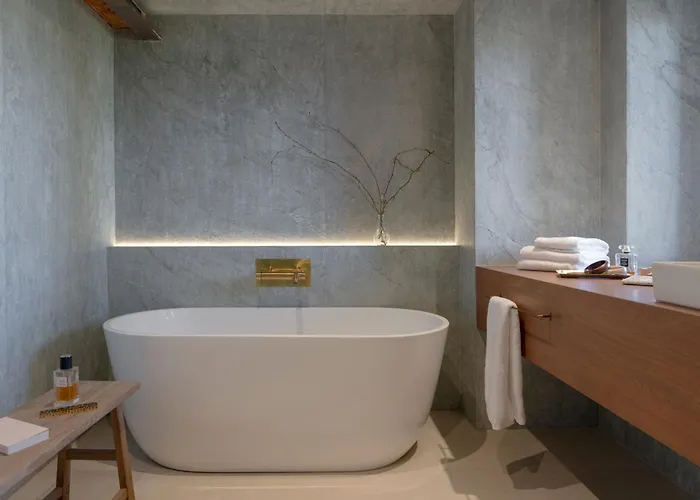 Mihotel - Grenier A Sel De 2*