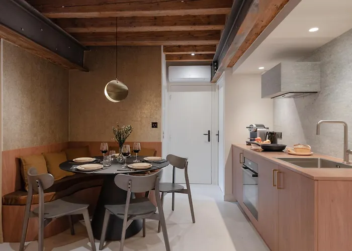 Mihotel - Grenier A Sel De Hotel 2*