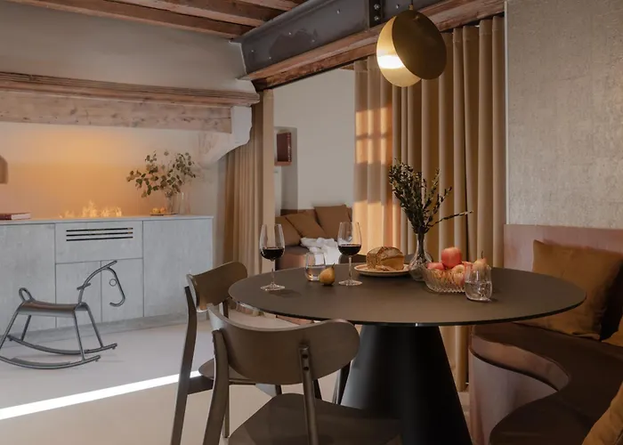 Mihotel - Grenier A Sel De 2* Pérouges